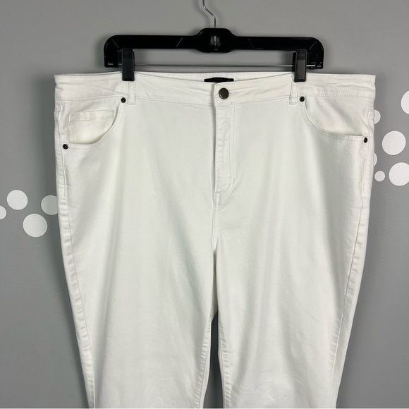 Susan Graver Stretch Twill Bootcut Jeans Size 18WP - Picture 2 of 7